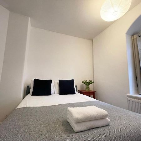 Westminster Apartment Near River Thames ลอนดอน ภายนอก รูปภาพ