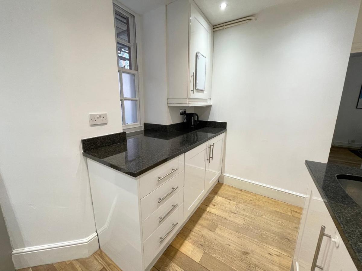 Westminster Apartment Near River Thames ลอนดอน ภายนอก รูปภาพ