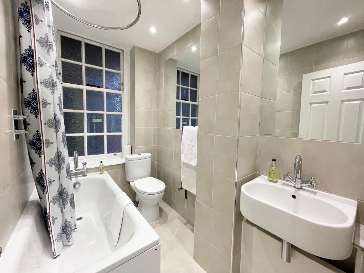 Westminster Apartment Near River Thames ลอนดอน ภายนอก รูปภาพ
